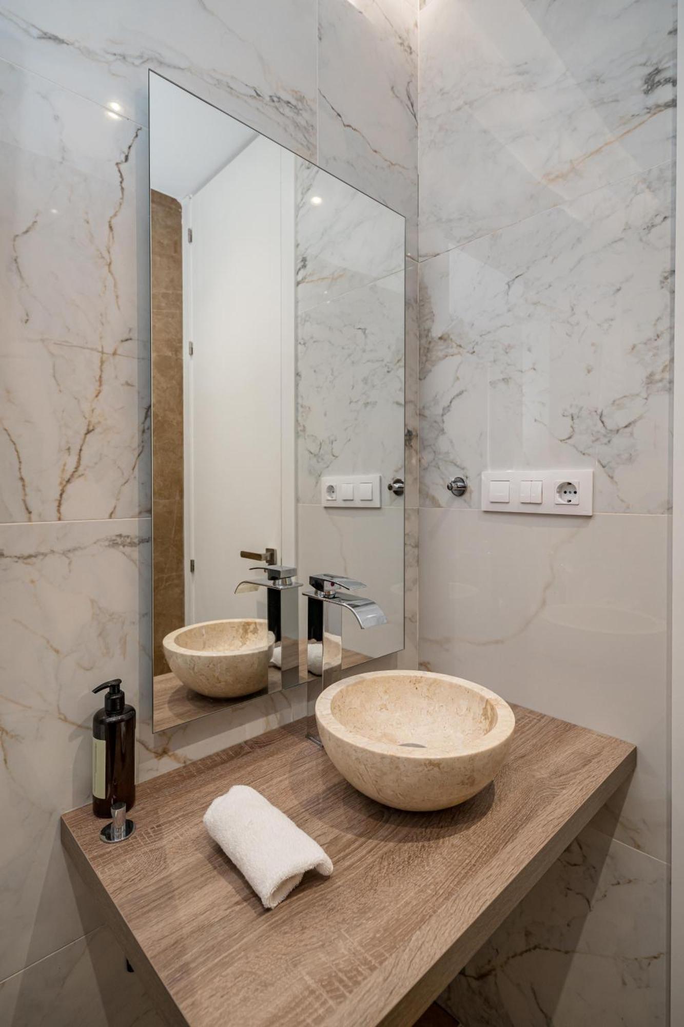 Chueca II Calle Barco 2Br 2Bh Madrid Luaran gambar